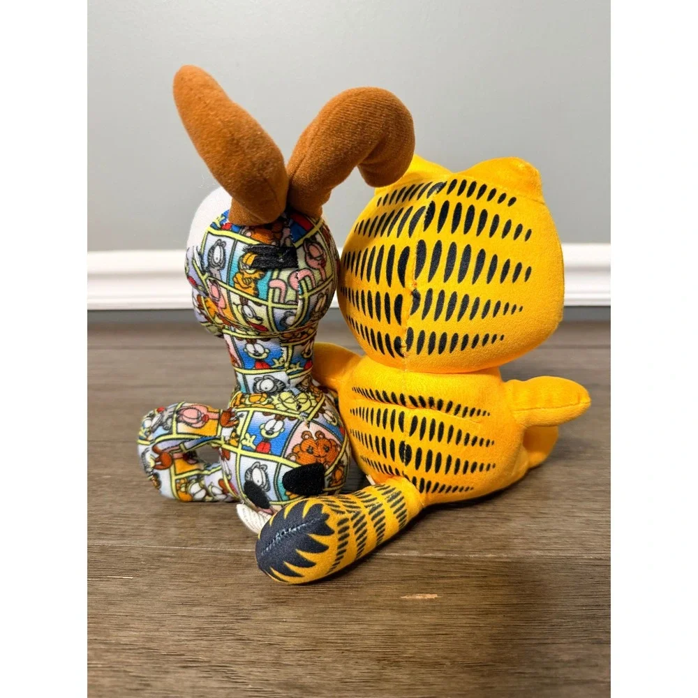 Garfield and Odie Comic‎ Strip Print Plush Set